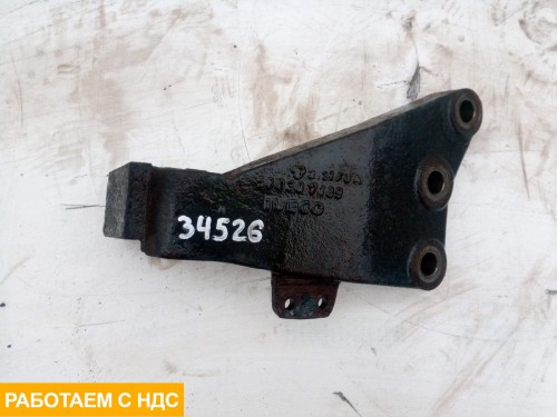 Кронштейн двигателя передний левый