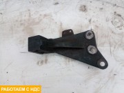 Кронштейн двигателя передний левый